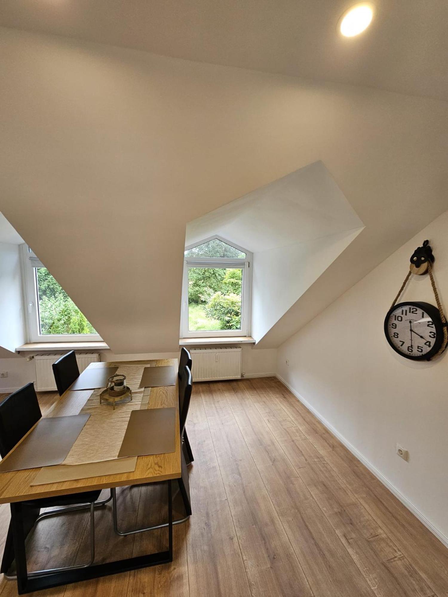 Tautraum Suite Mit Whirlpool Und Gruenem Ausblick Wilhelmshaven Ngoại thất bức ảnh