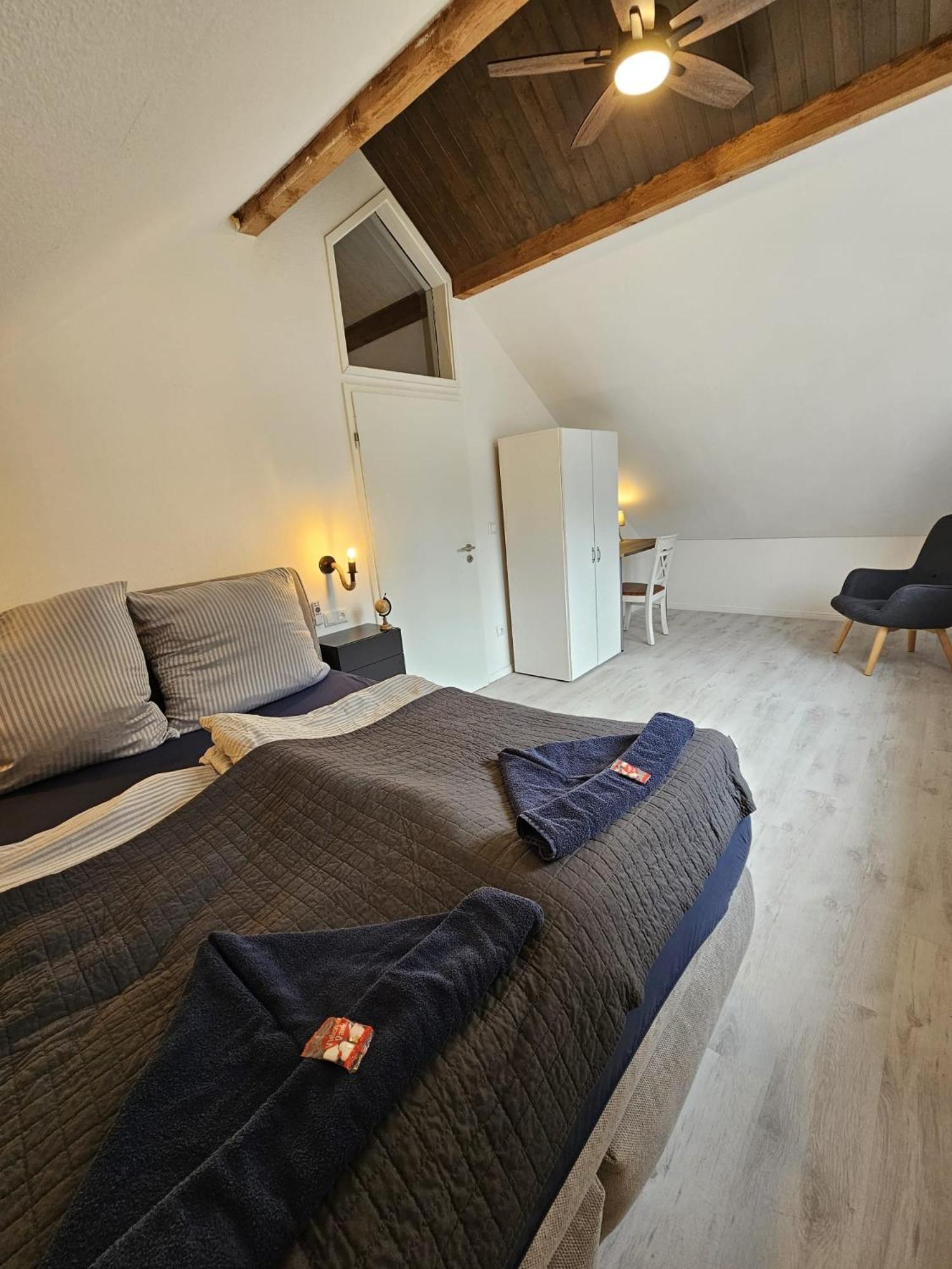 Tautraum Suite Mit Whirlpool Und Gruenem Ausblick Wilhelmshaven Ngoại thất bức ảnh
